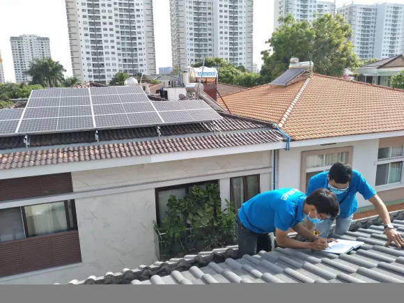 Quy Trình Lắp Đặt Điện Mặt Trời ETI-Solar: Chuyên Nghiệp, An Toàn, Hiệu Quả